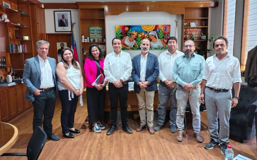 Alcalde de Pudahuel recibe a Juntos en la Calle